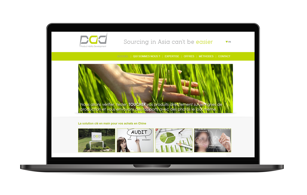 Ordinateur portable affichant un site web